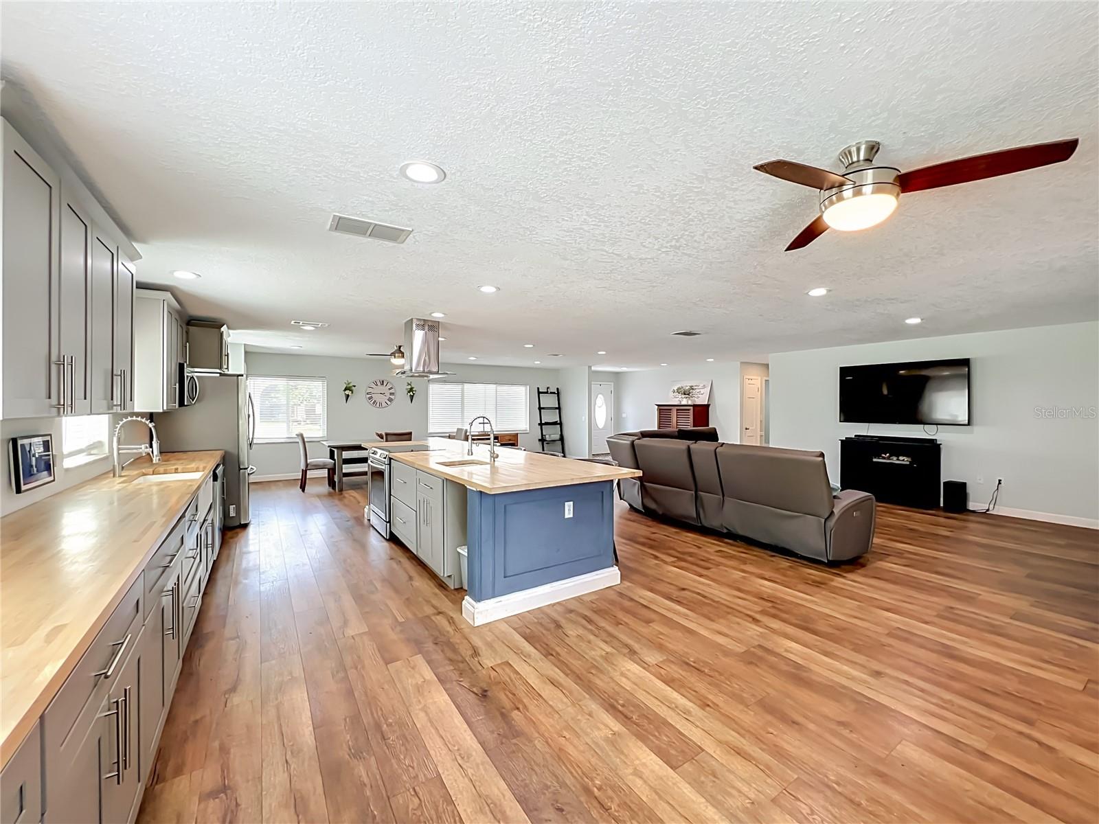 SPRING VALLEY FARMS SEC 04 - Residential