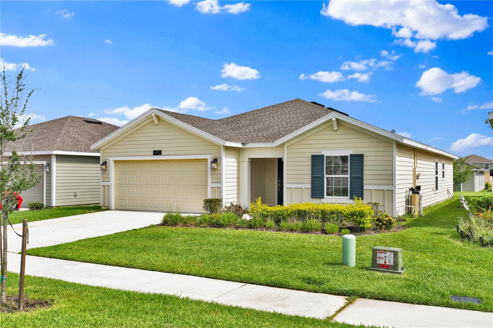 4492 BLUFF OAK LOOP