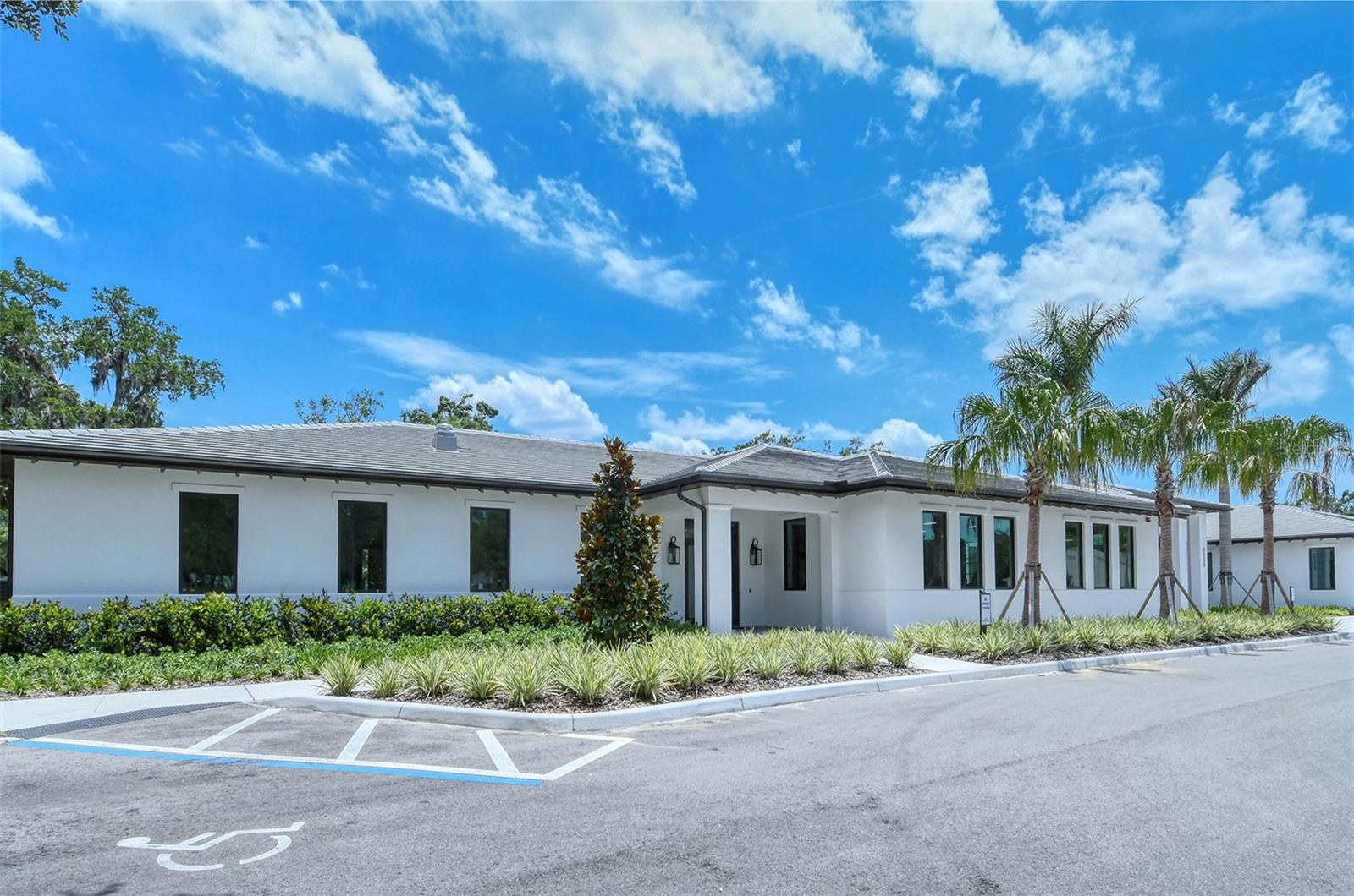 WILLOW GREEN - Residential Lease