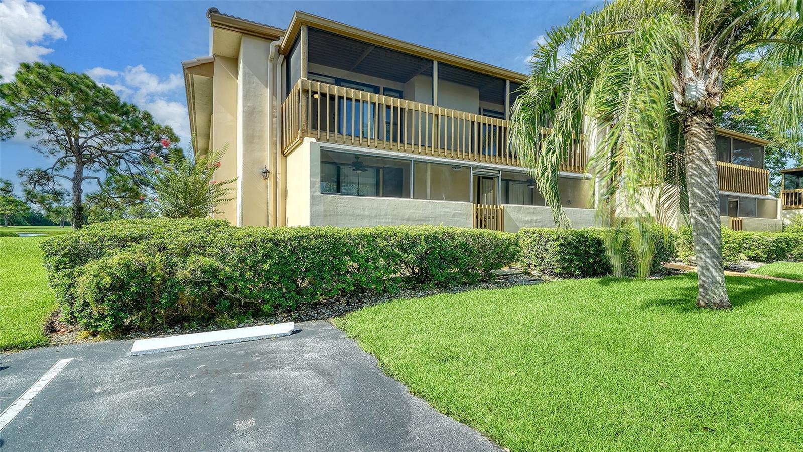 WILLOW GREEN - Residential Lease