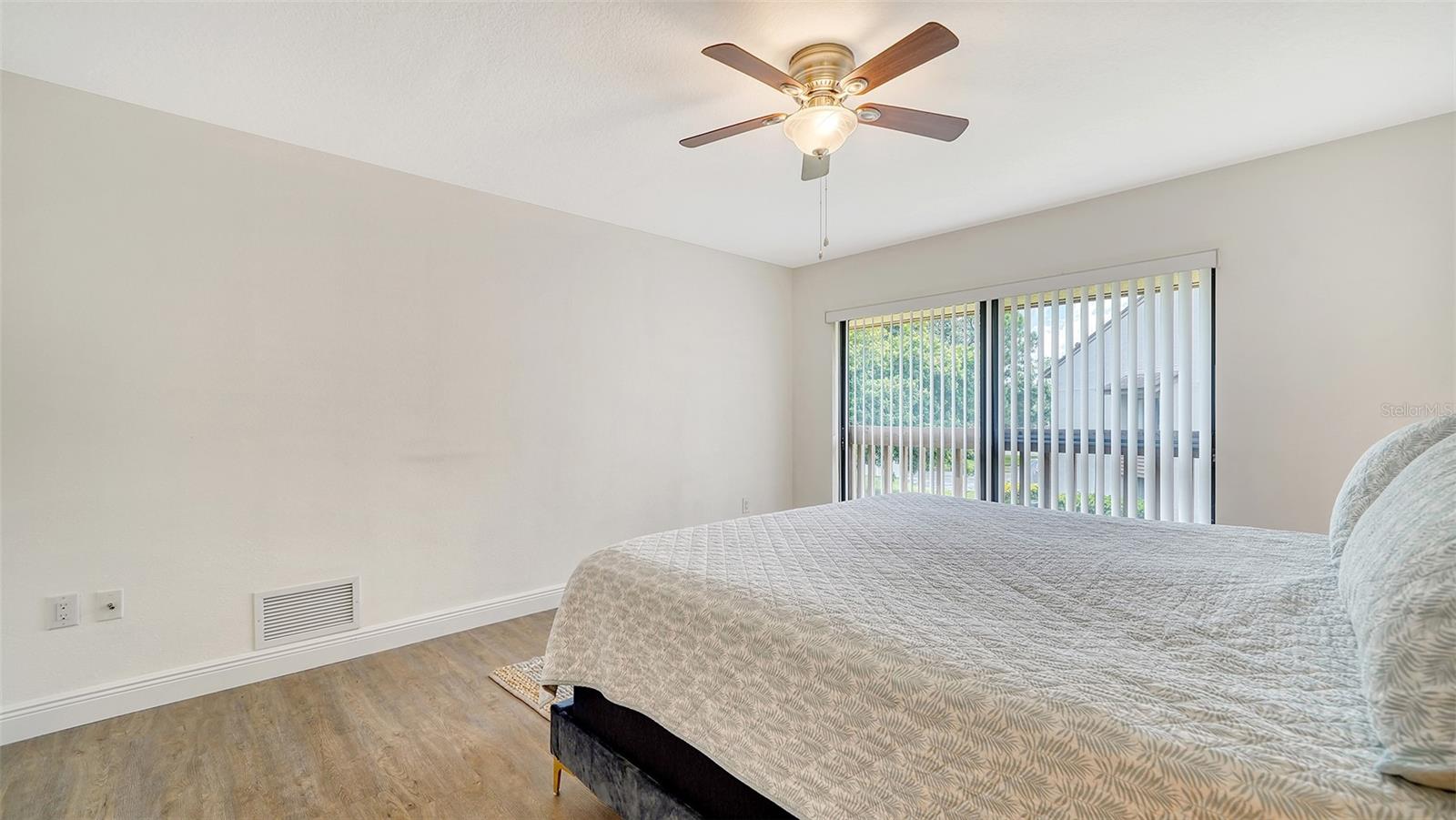 WILLOW GREEN - Residential Lease