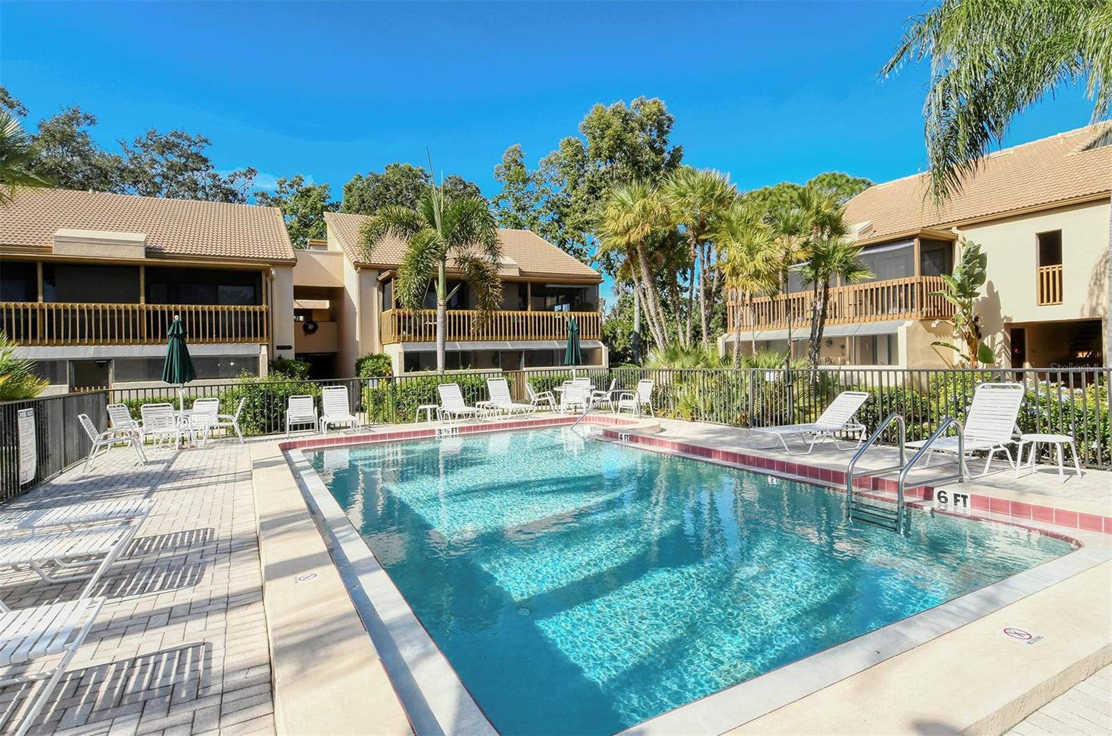 WILLOW GREEN - Residential Lease