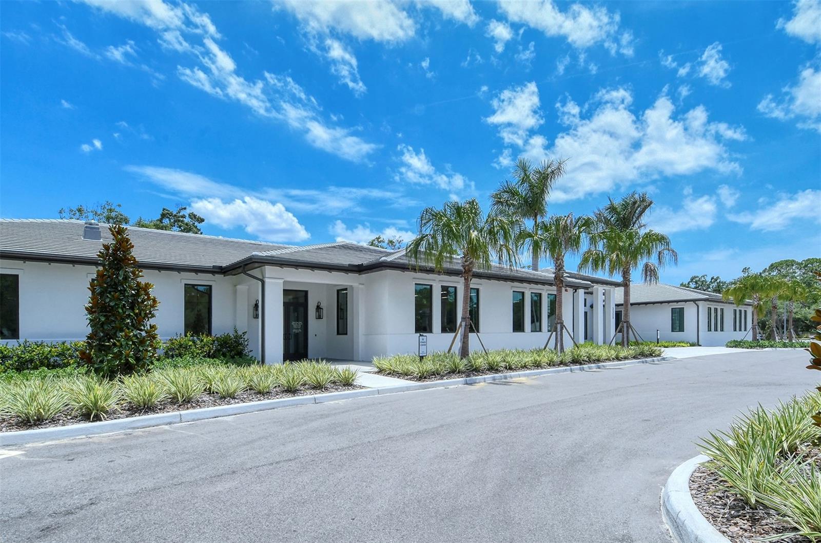 WILLOW GREEN - Residential Lease