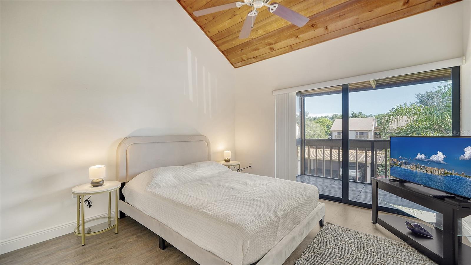 WILLOW GREEN - Residential Lease