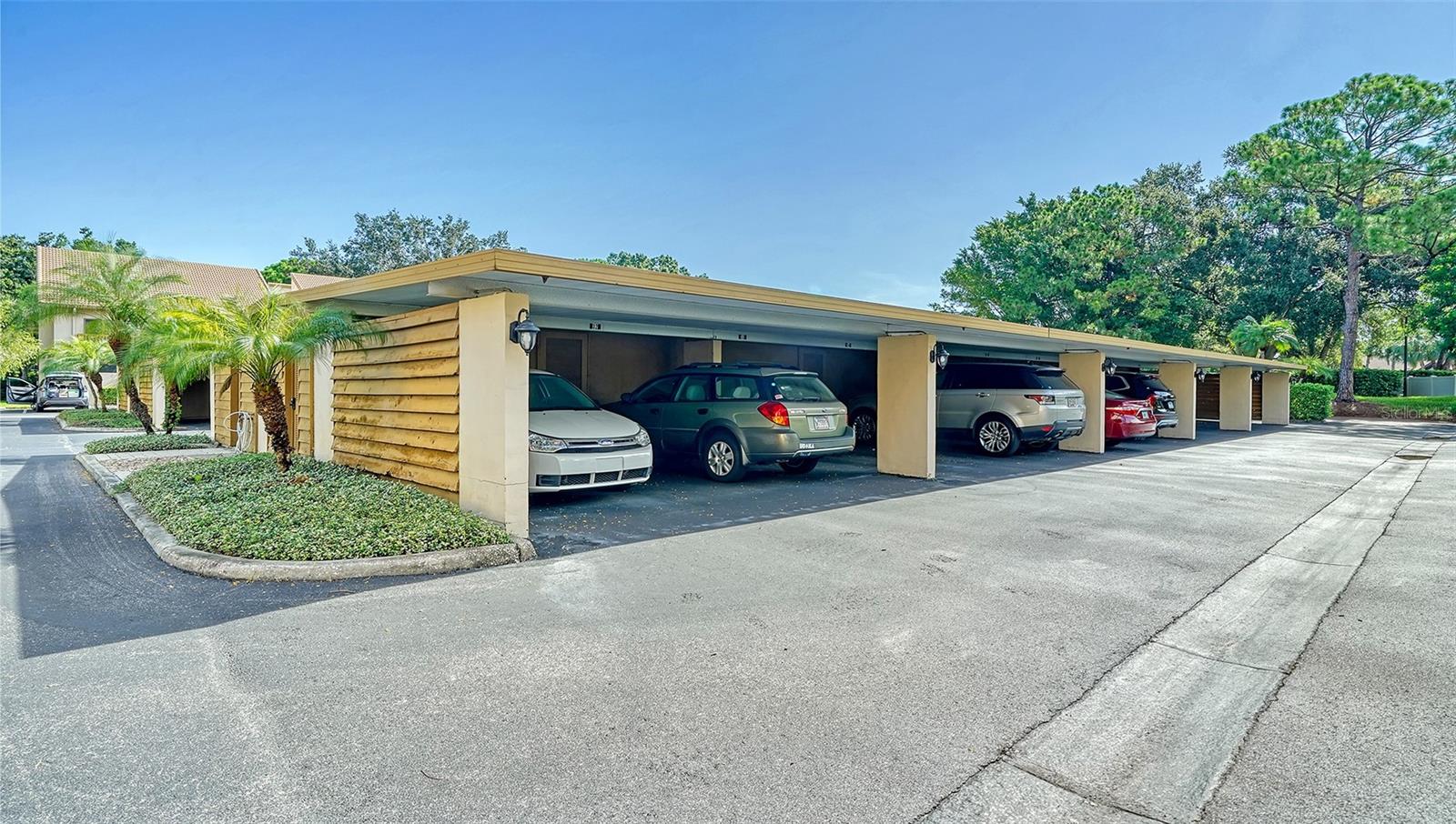 WILLOW GREEN - Residential Lease
