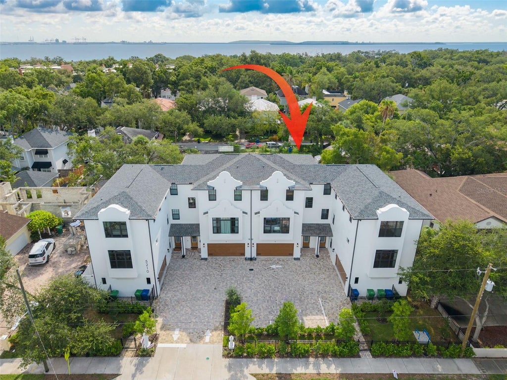 Photo of 5210 Bayshore Boulevard #3, Tampa, FL 33611 (MLS # TB8529324)