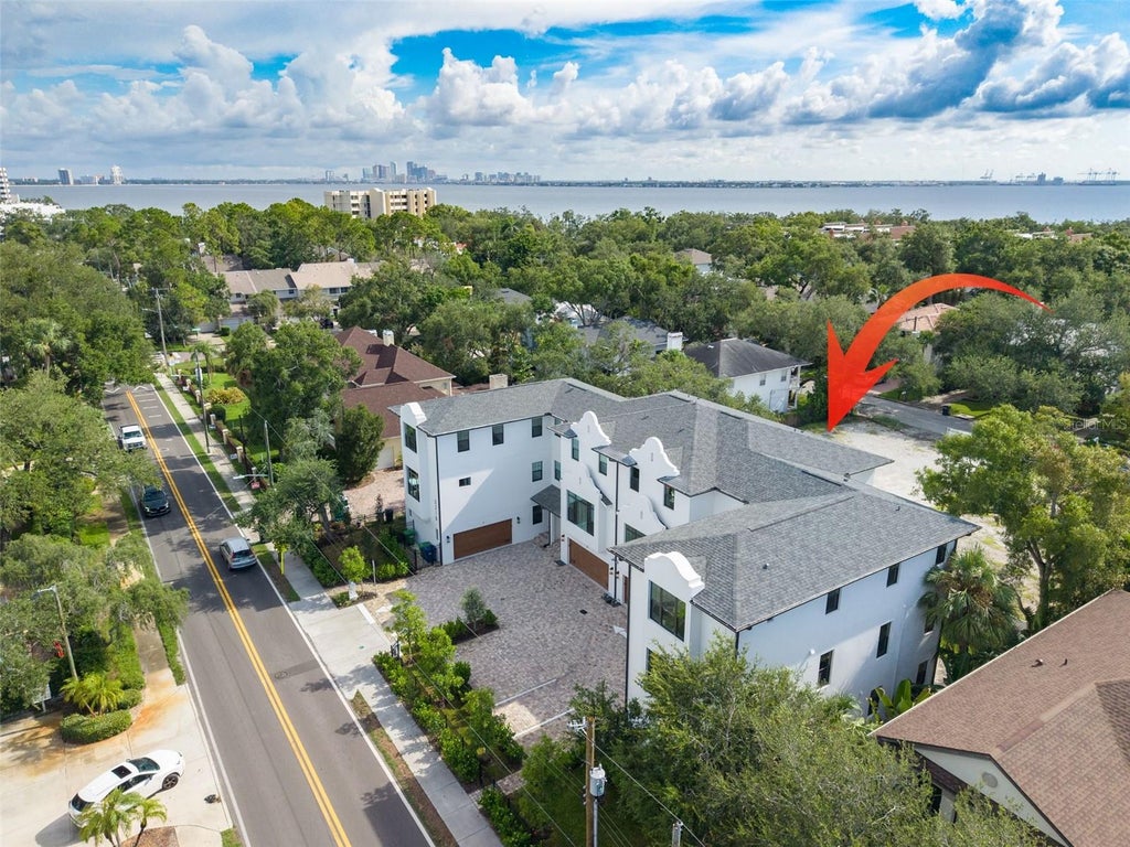Photo of 5210 Bayshore Boulevard #3, Tampa, FL 33611 (MLS # TB8529324)