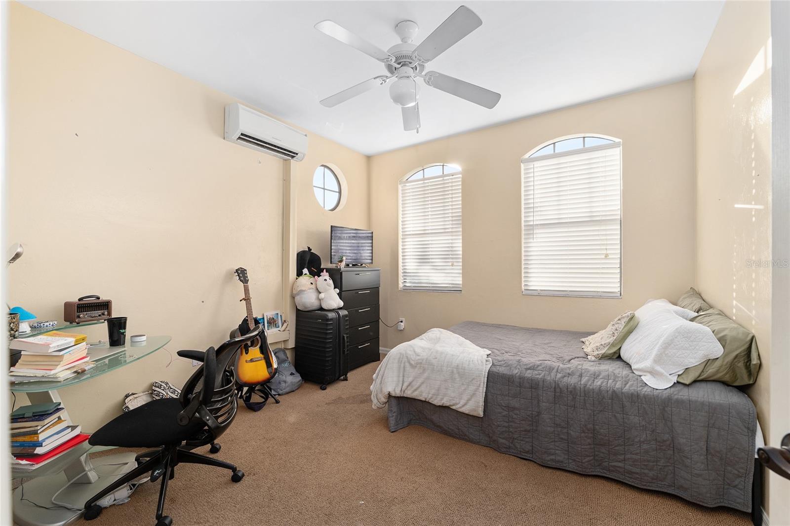 ST CHARLES - Residential