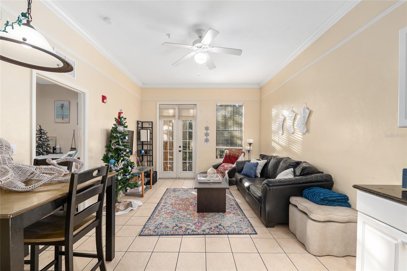 ST CHARLES - Residential