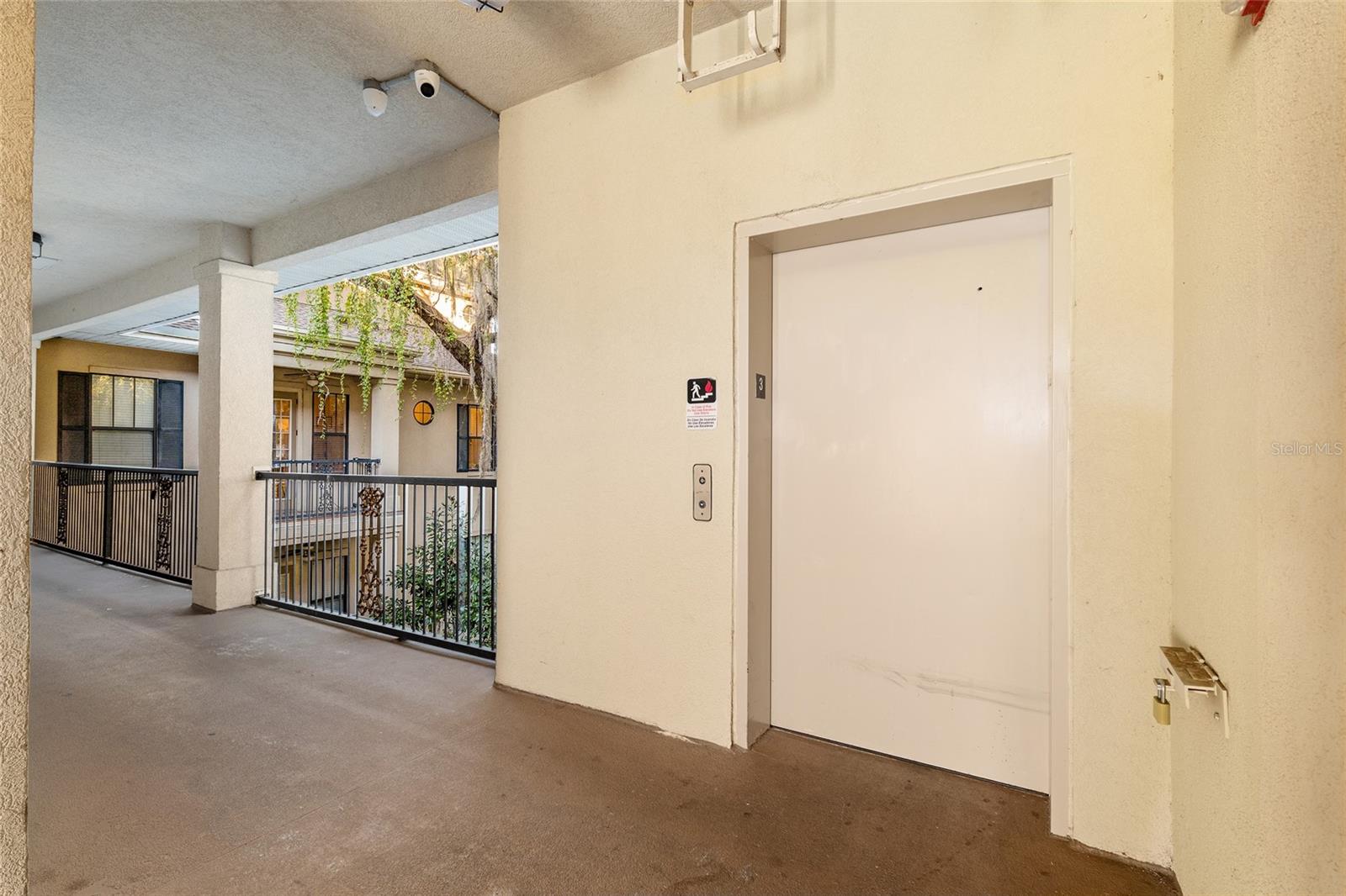 ST CHARLES - Residential