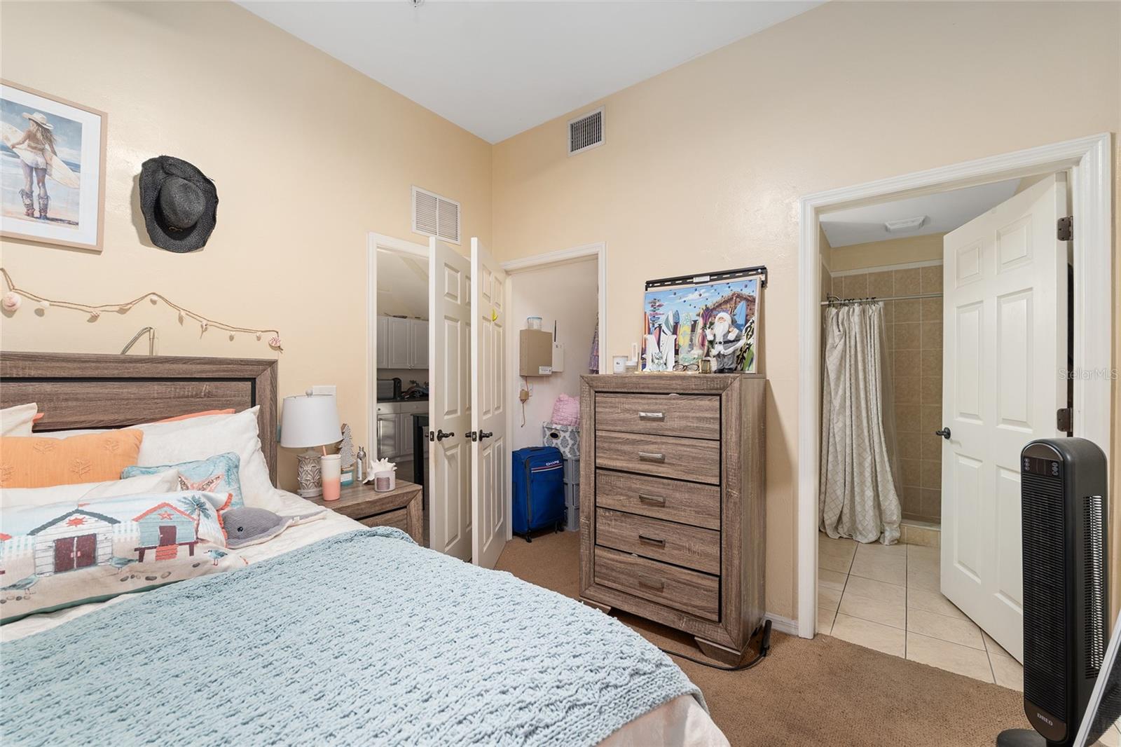 ST CHARLES - Residential