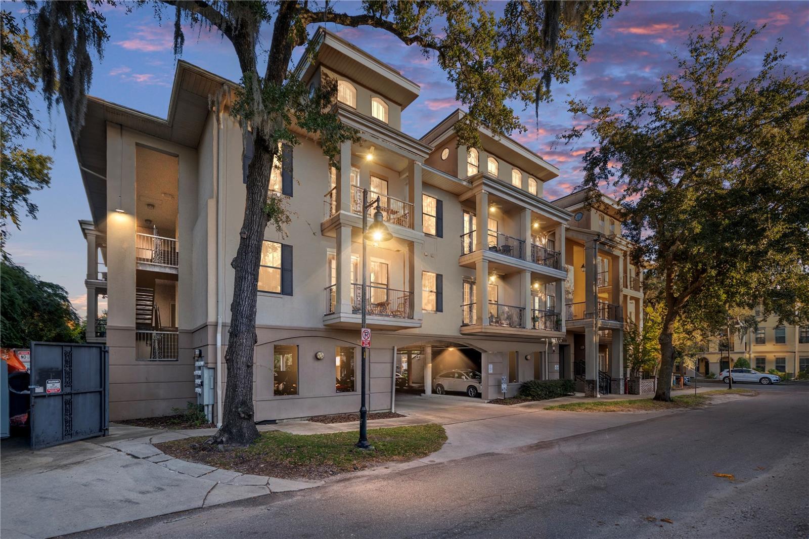 ST CHARLES - Residential