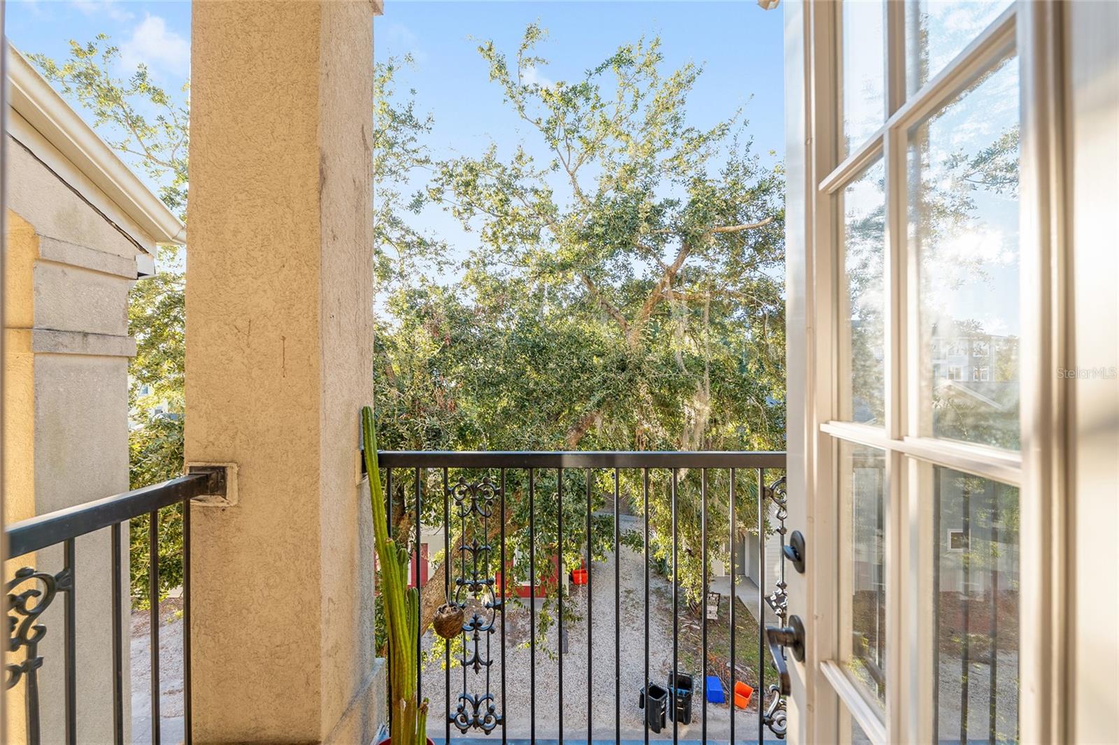 ST CHARLES - Residential