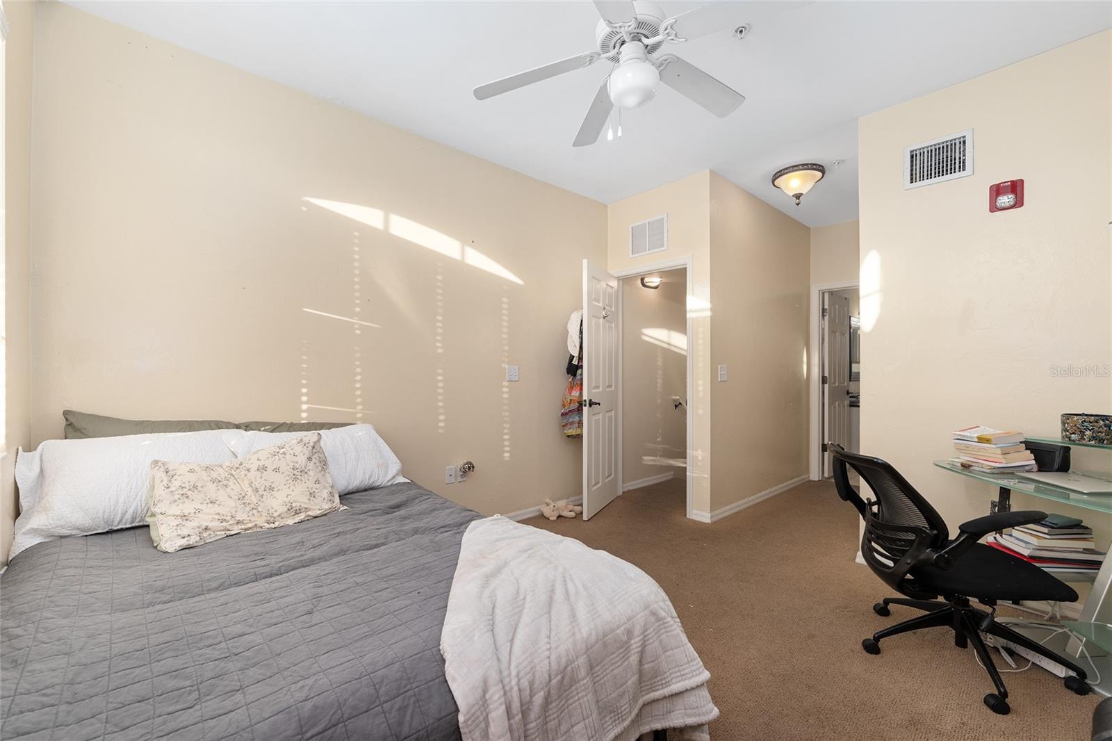 ST CHARLES - Residential