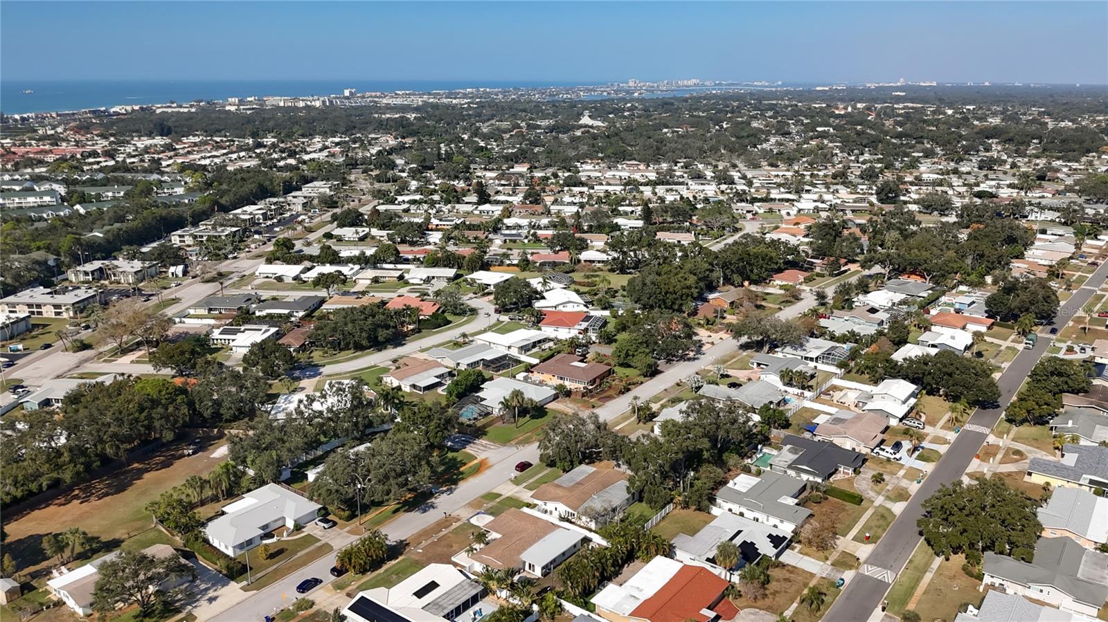 YACHT CLUB ESTATES - Residential