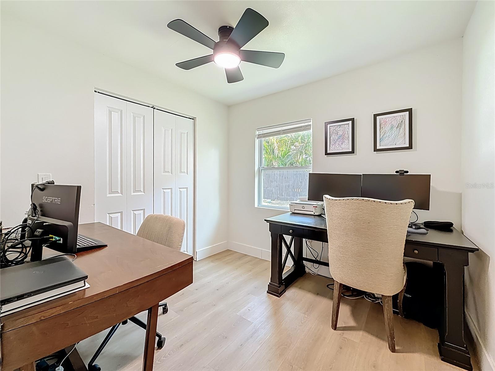 YACHT CLUB ESTATES - Residential