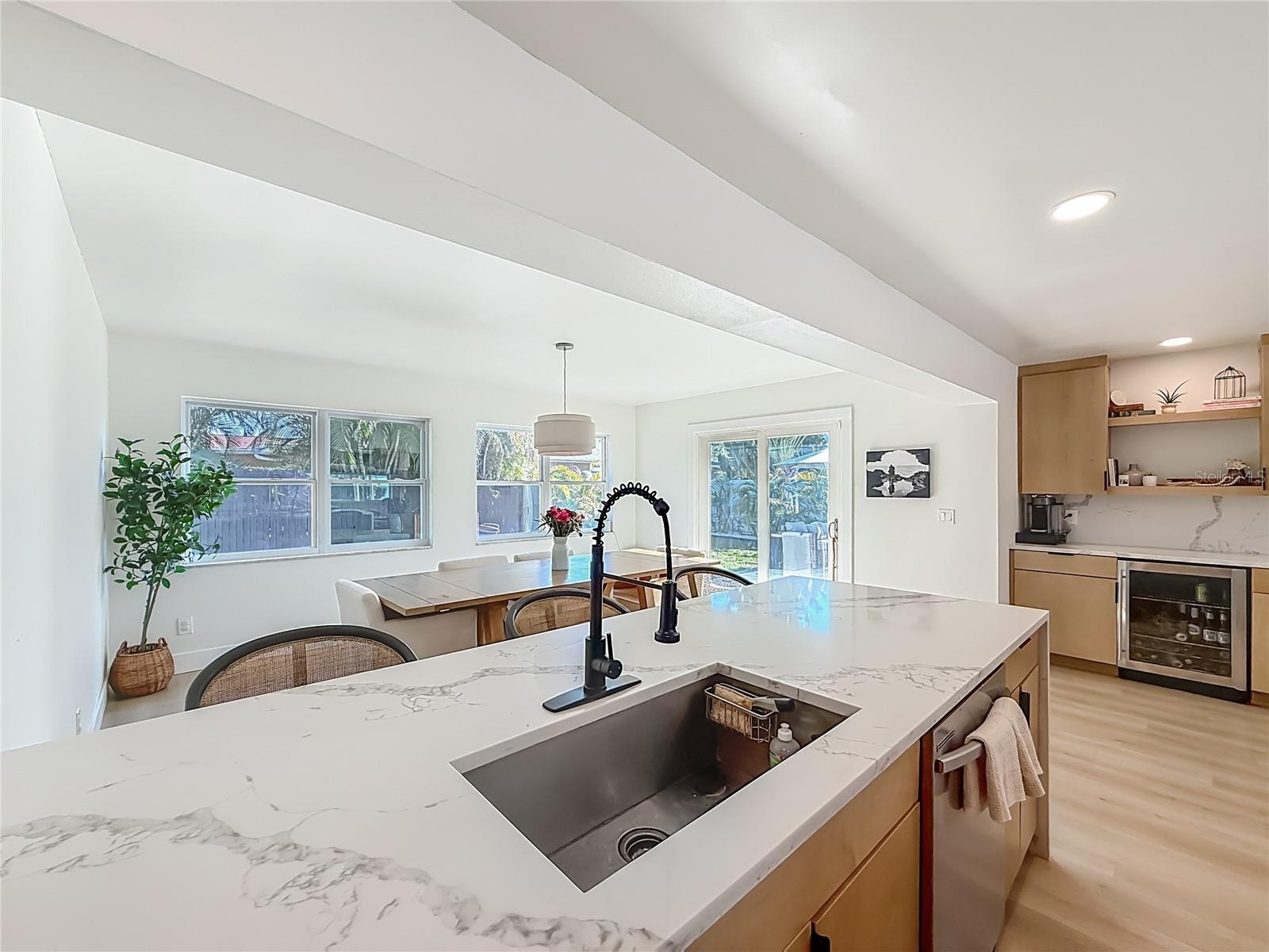 YACHT CLUB ESTATES - Residential