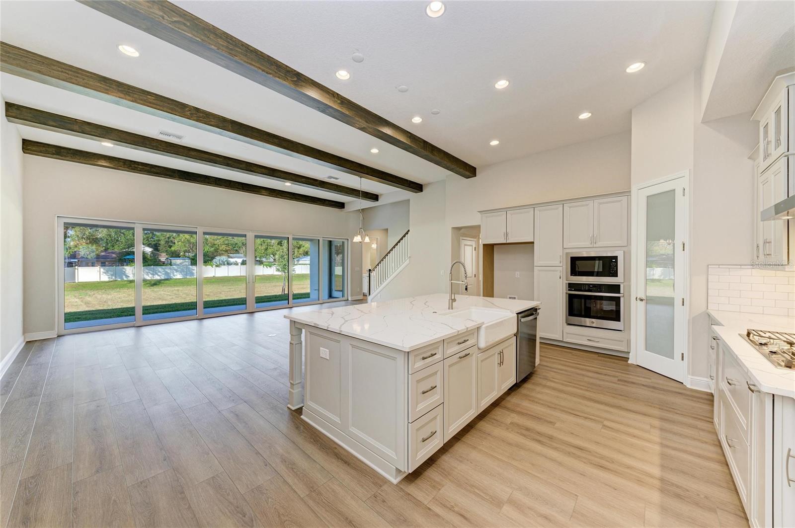 HIDDEN LAKES - Residential