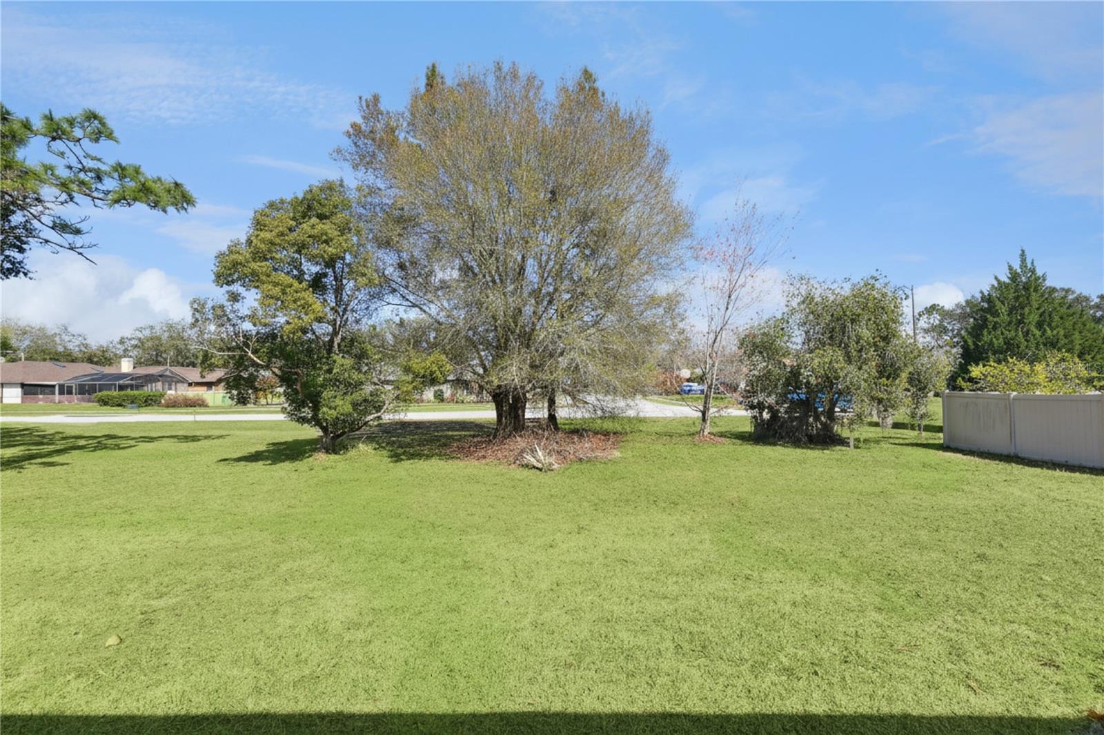 LINDSEY COVE - Residential