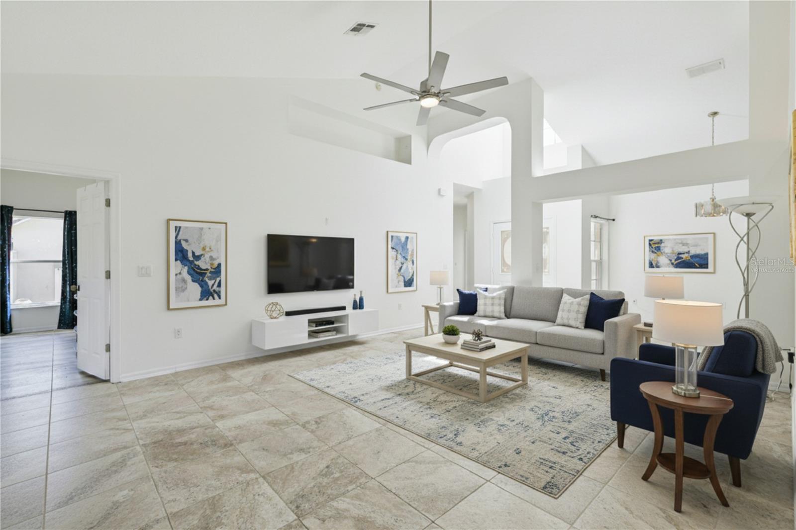 LINDSEY COVE - Residential