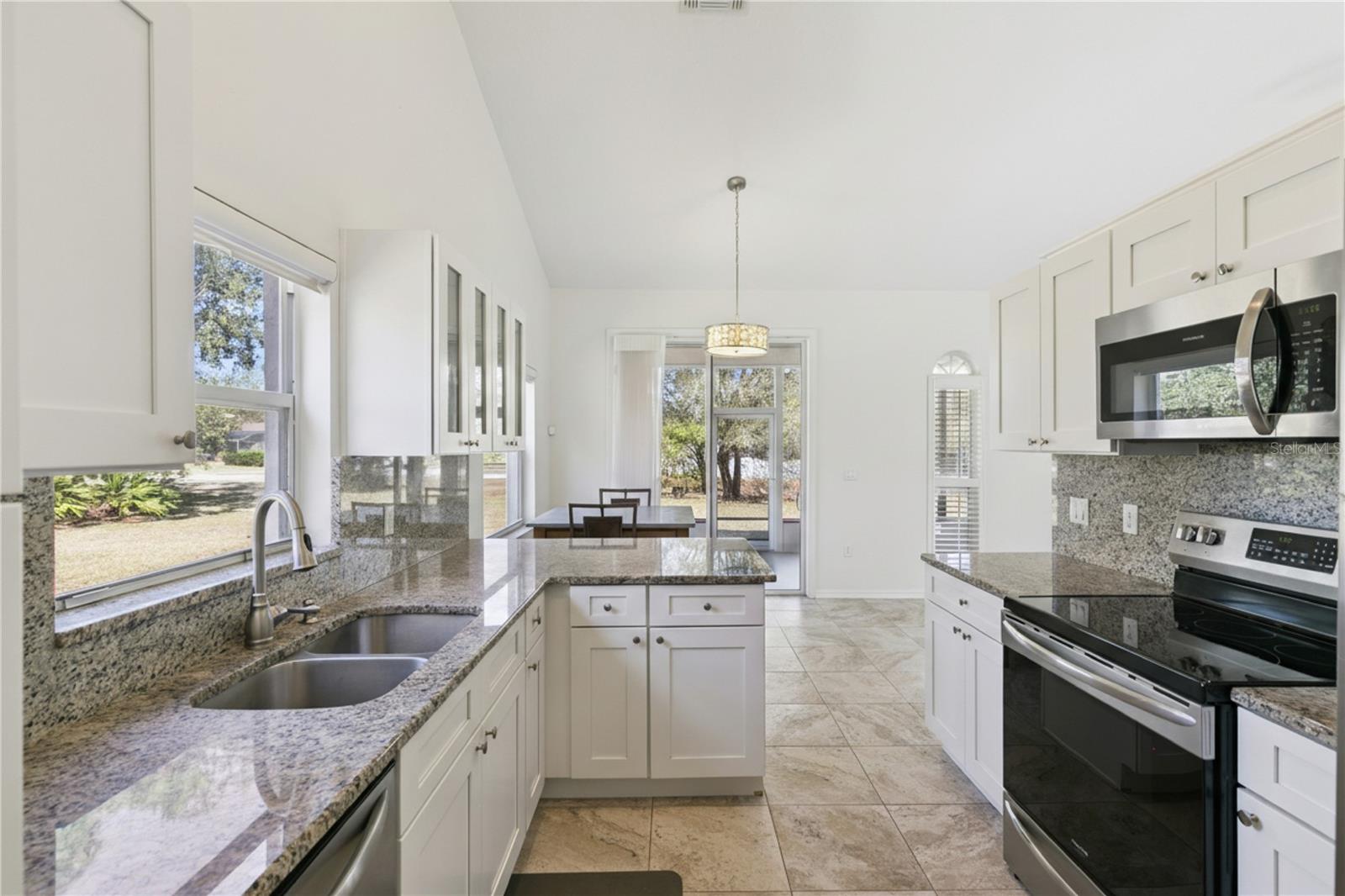 LINDSEY COVE - Residential