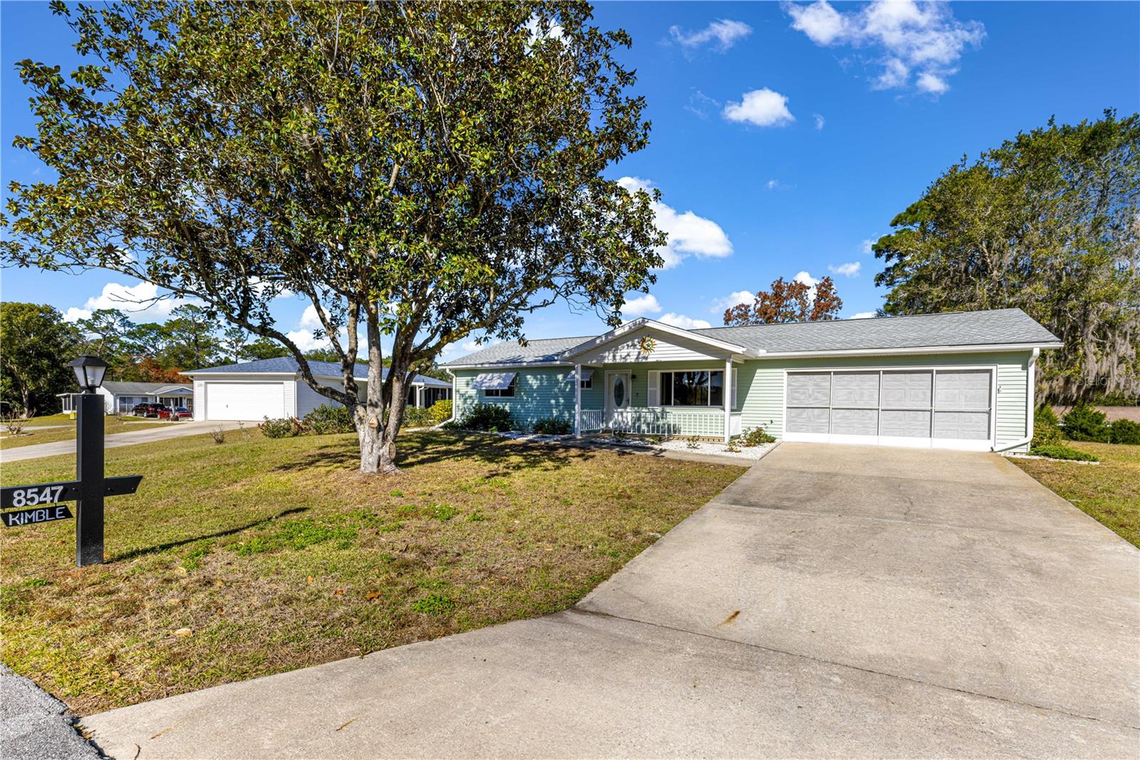 PALM CAY - Residential