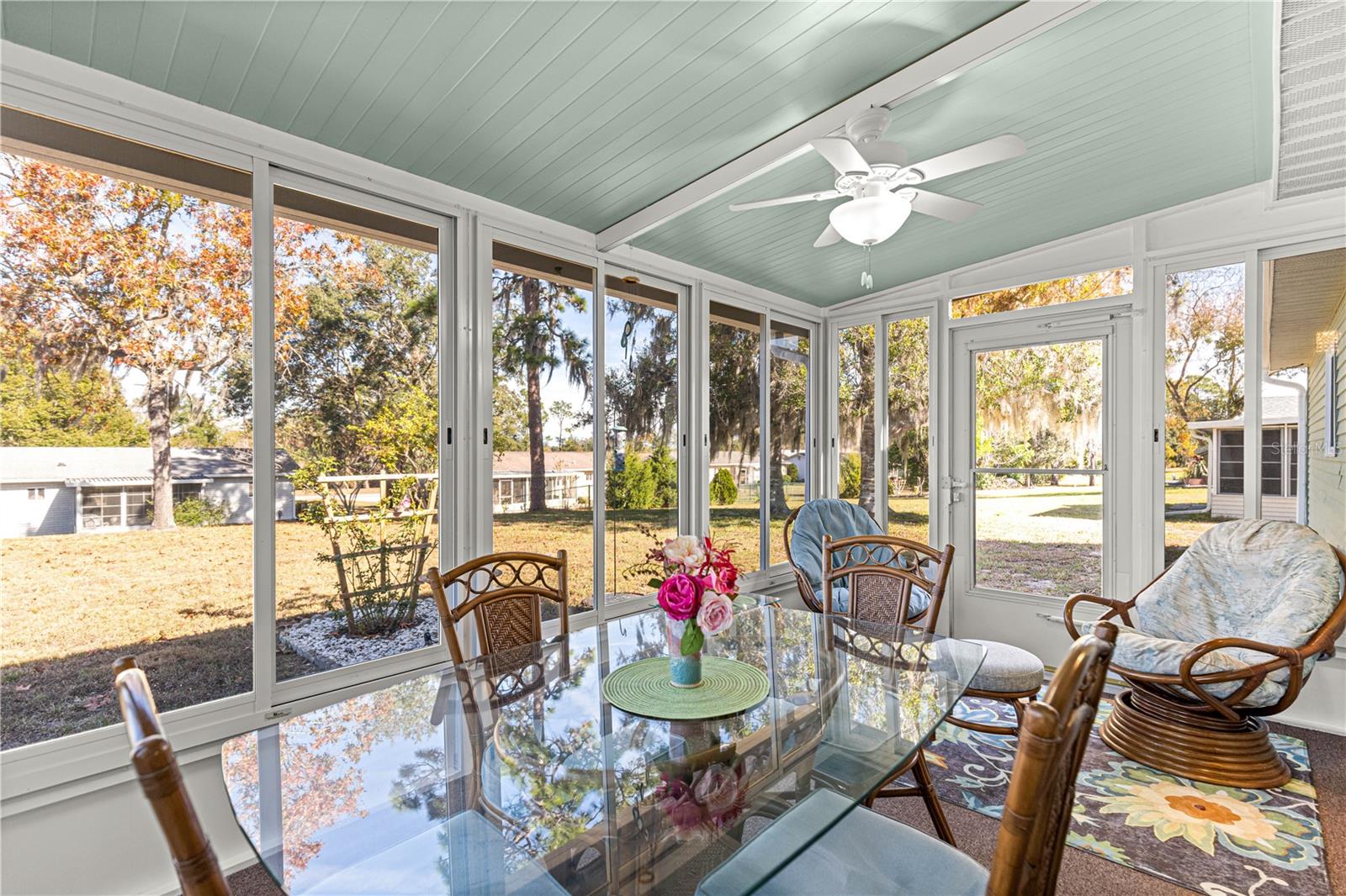 PALM CAY - Residential