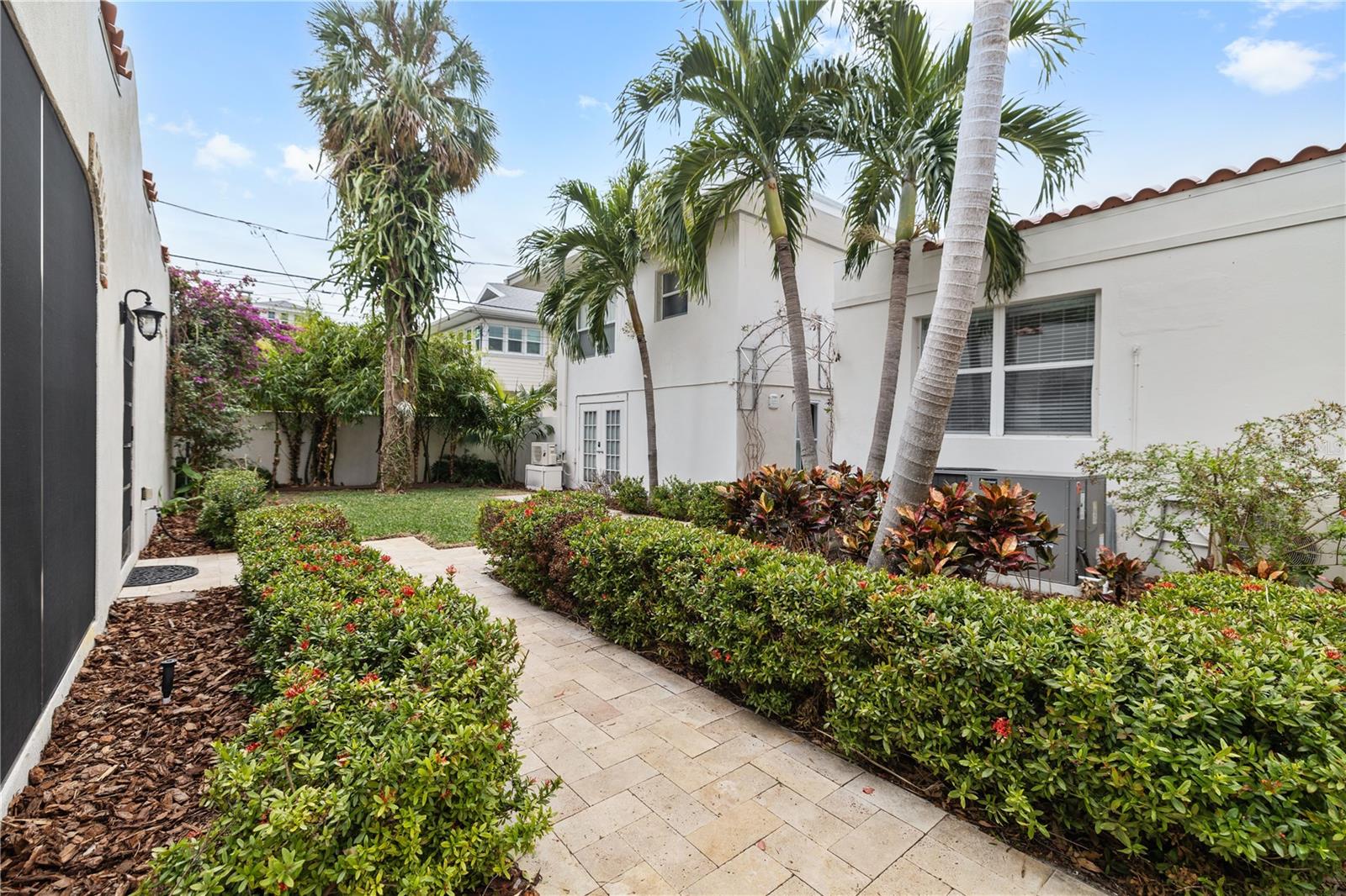 HANNAS SUB - Residential