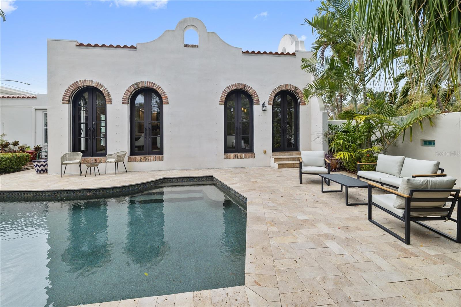 HANNAS SUB - Residential