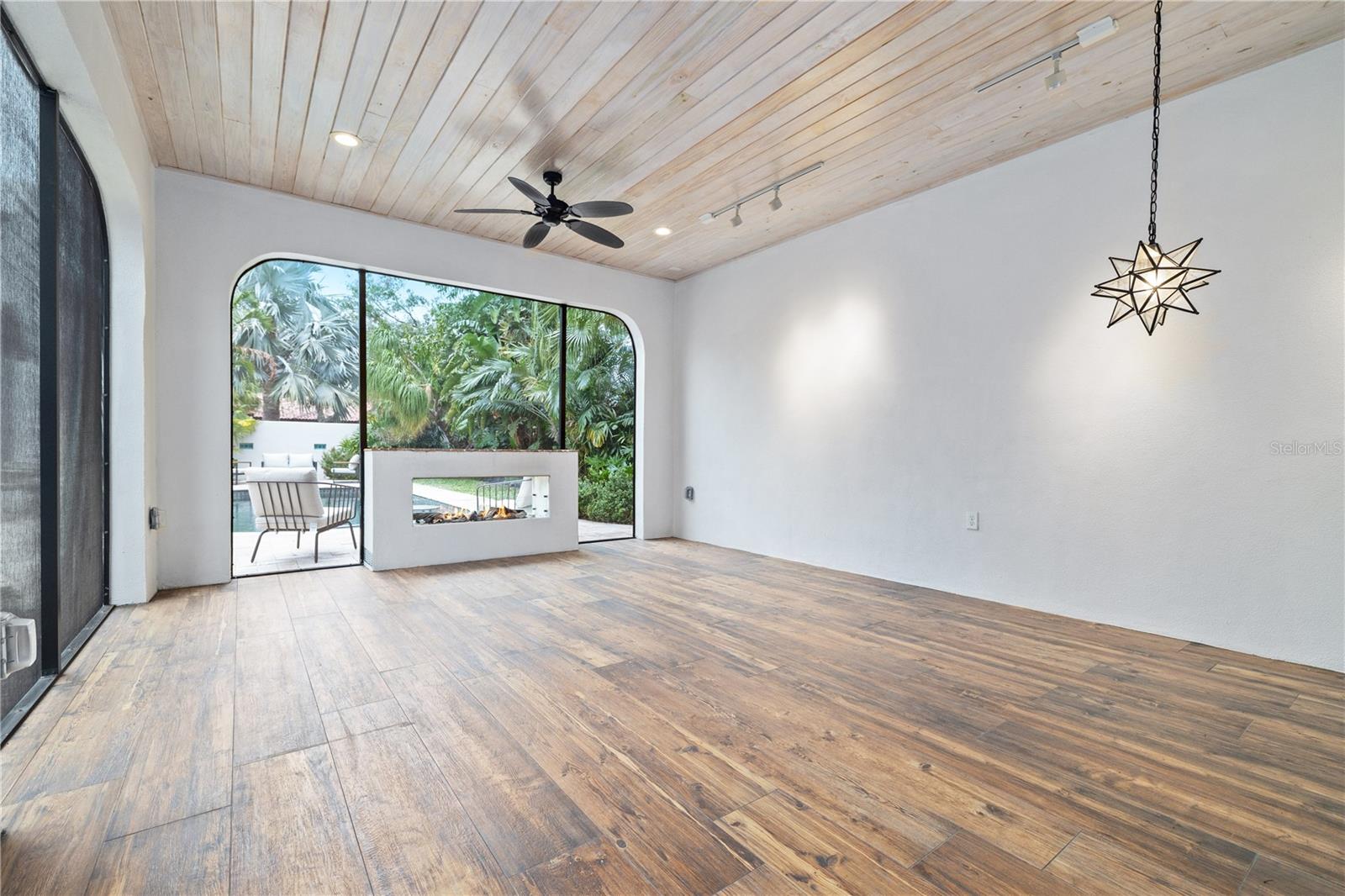 HANNAS SUB - Residential