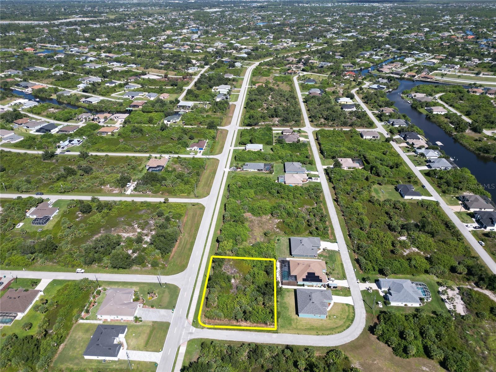 PORT CHARLOTTE SEC 87 - Land