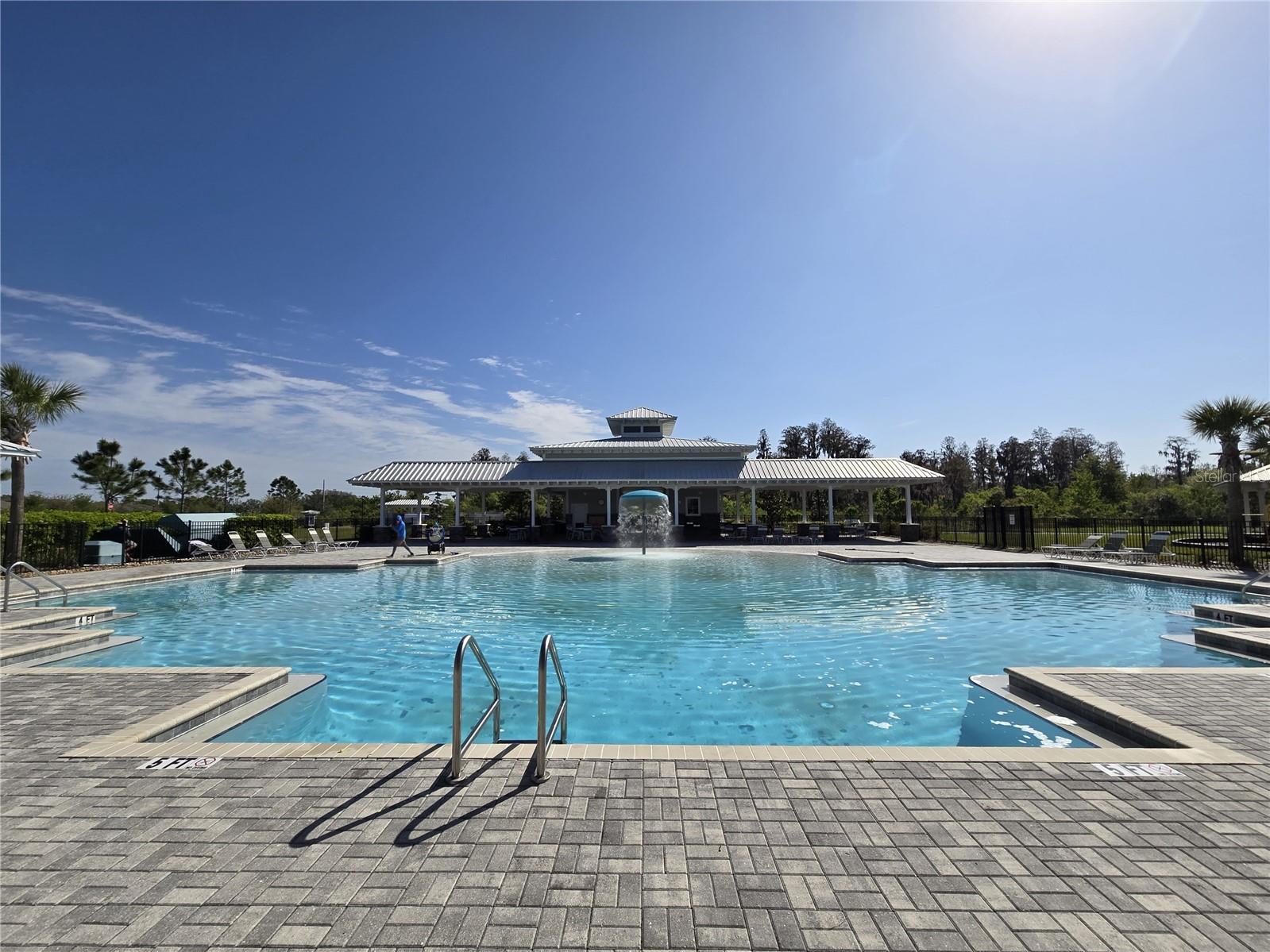 10156 AGAVE COURT