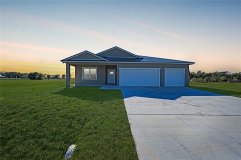 A home in PUNTA GORDA