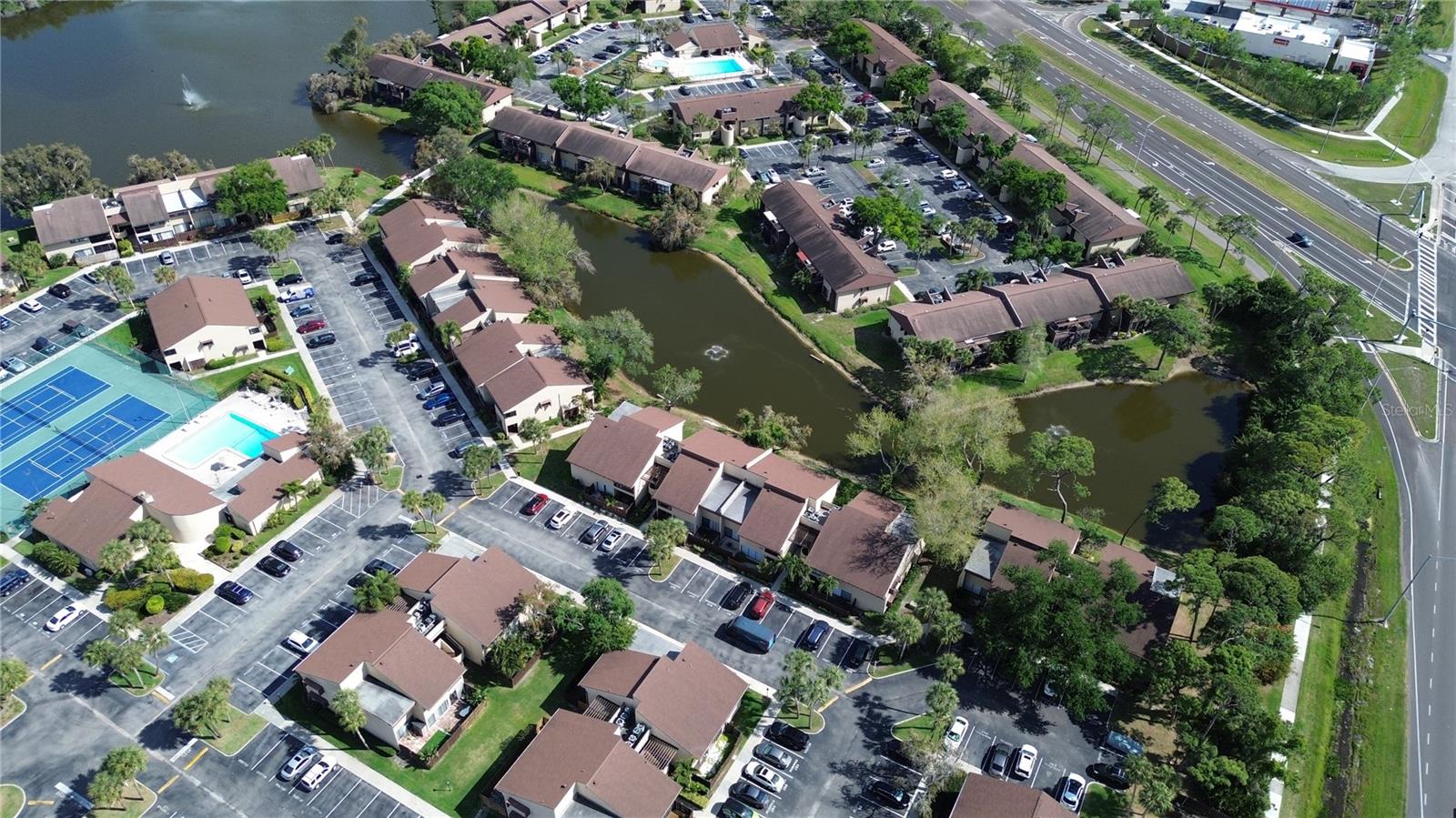 VILLAGE LAKE CONDO - Residential