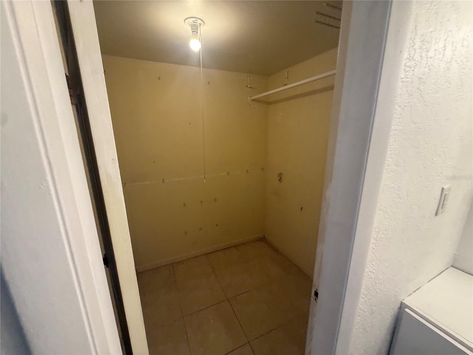 VILLAGE LAKE CONDO - Residential