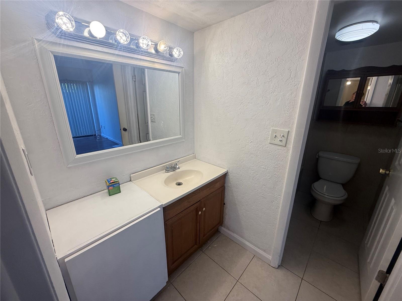 VILLAGE LAKE CONDO - Residential