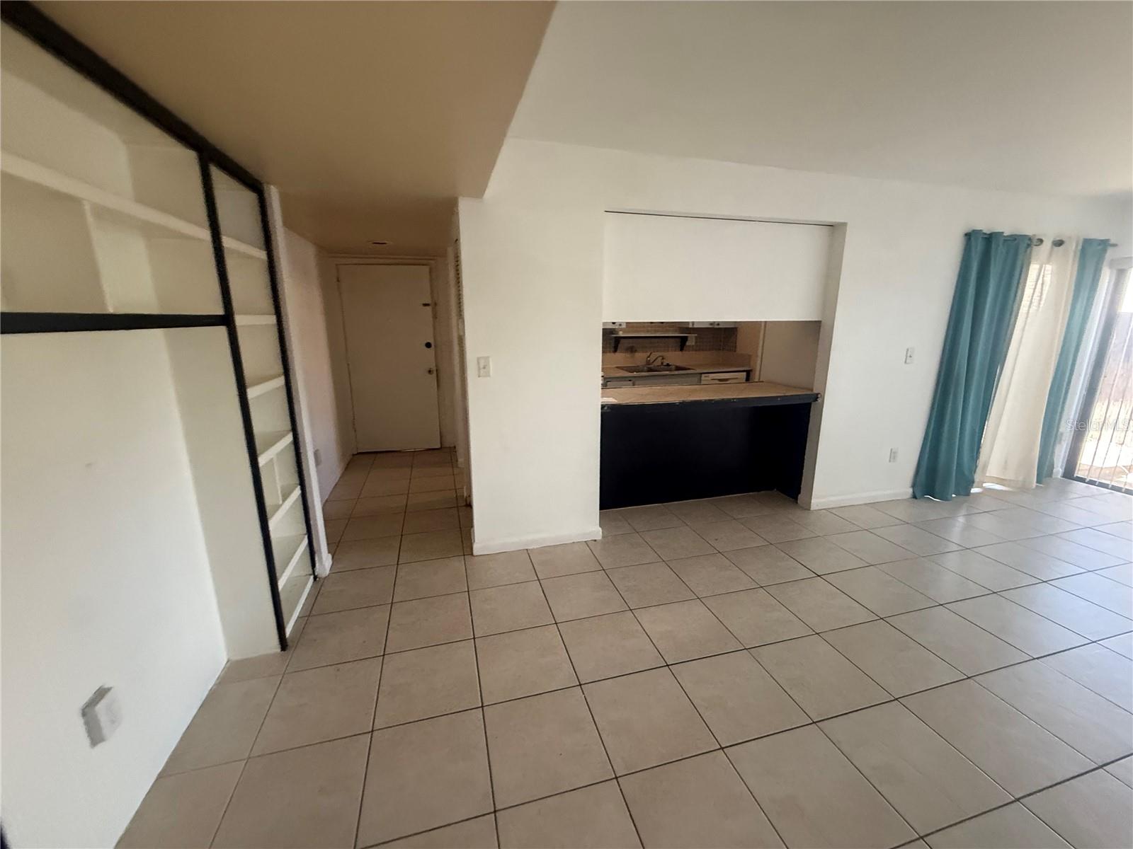 VILLAGE LAKE CONDO - Residential