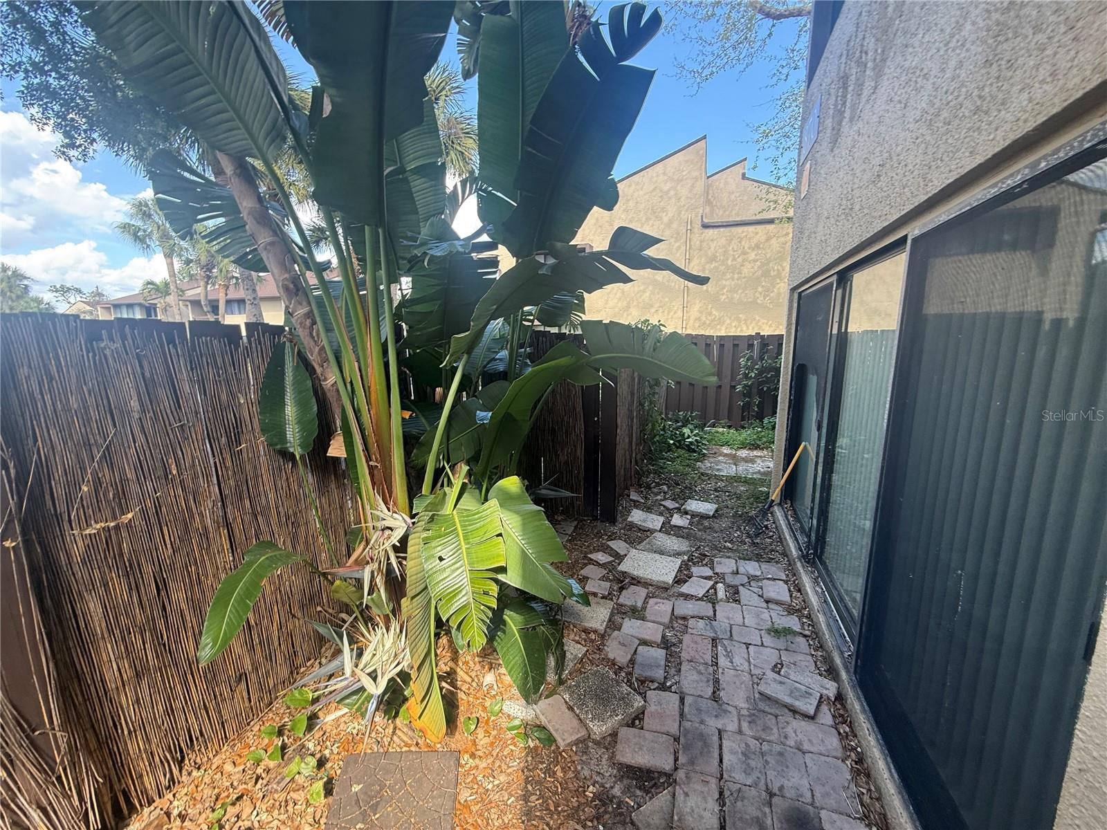 VILLAGE LAKE CONDO - Residential