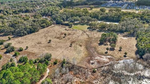 Tiny photo for 19621 Lake Lincoln Lane, Eustis, FL 32736 (MLS # O6373782)