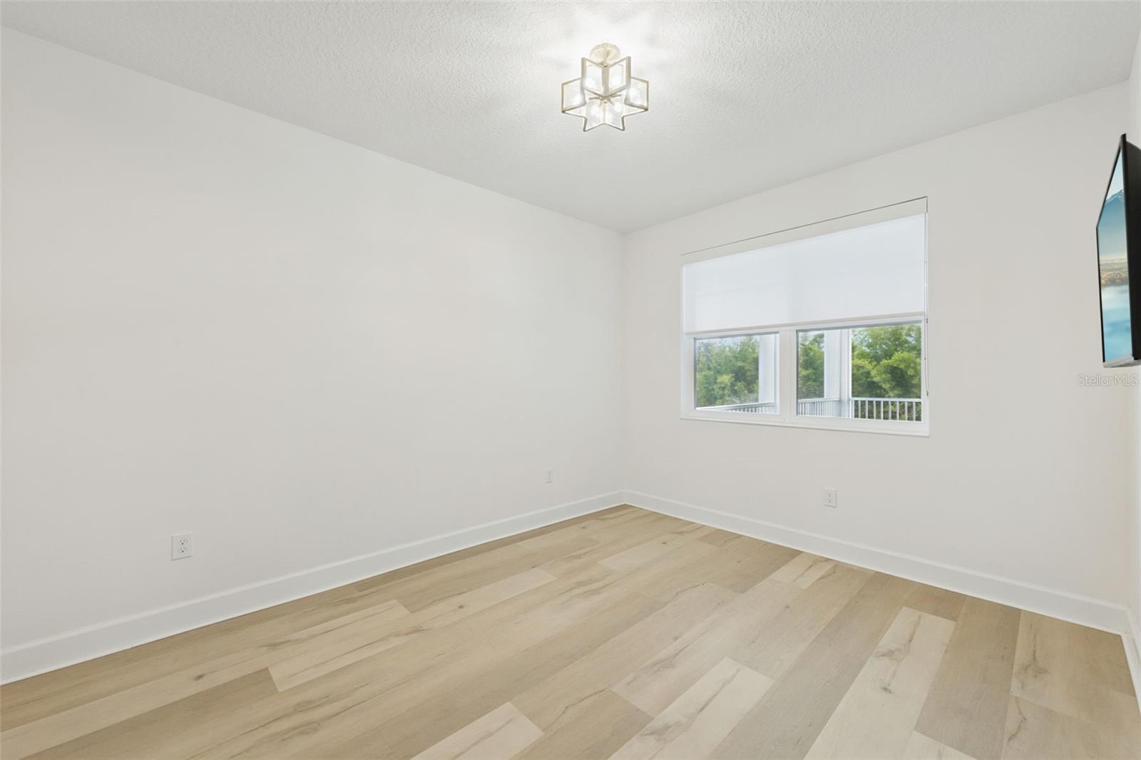 TILDEN PLACE/WINTER GARDEN - Residential