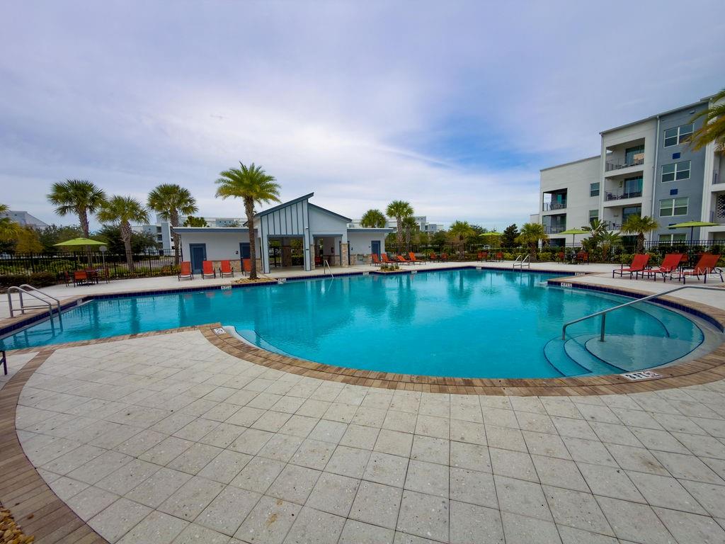 STOREY LAKE PH 3 - Residential Lease