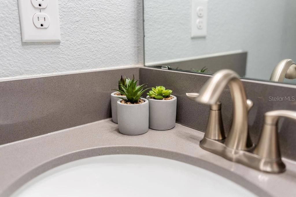 STOREY LAKE PH 3 - Residential Lease