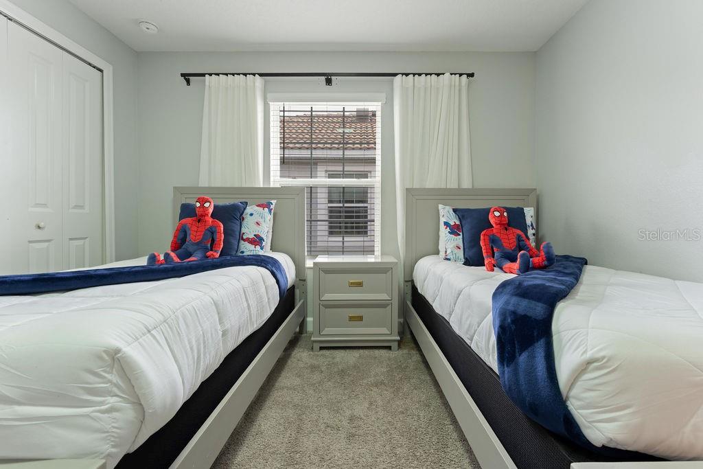 STOREY LAKE PH 3 - Residential Lease