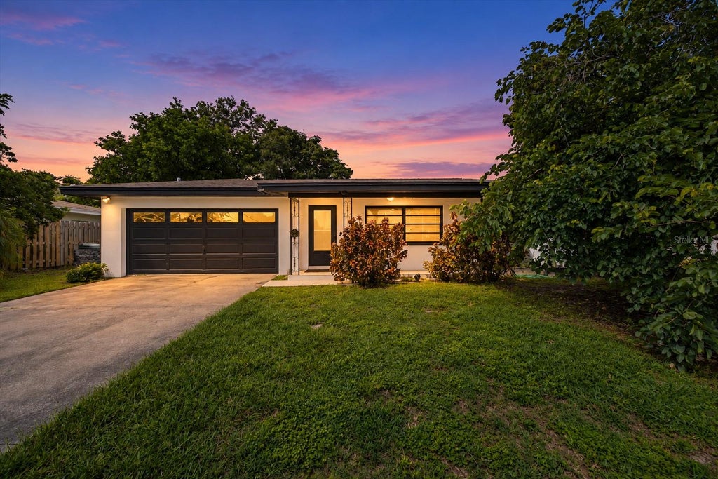 Photo of 1860 Alberta Drive, Clearwater, FL 33756 (MLS # TB8546441)
