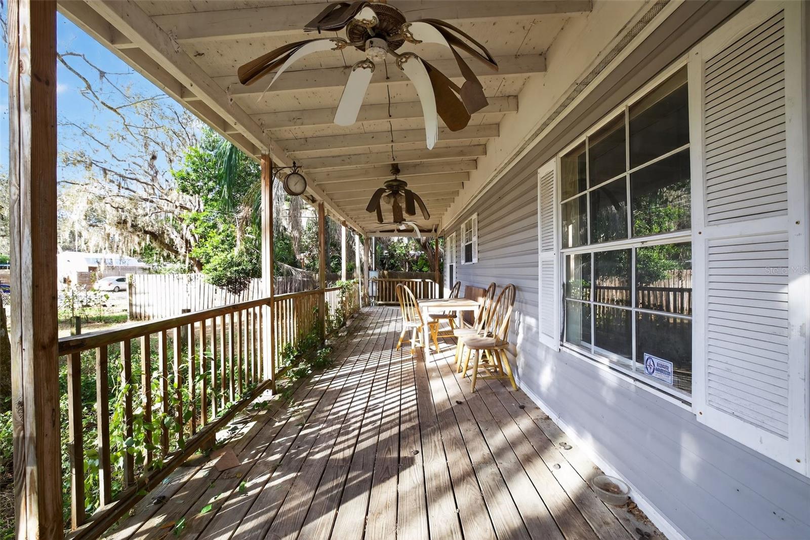 MOON LAKE ESTATES - Residential