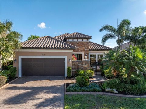 A home in PALMETTO