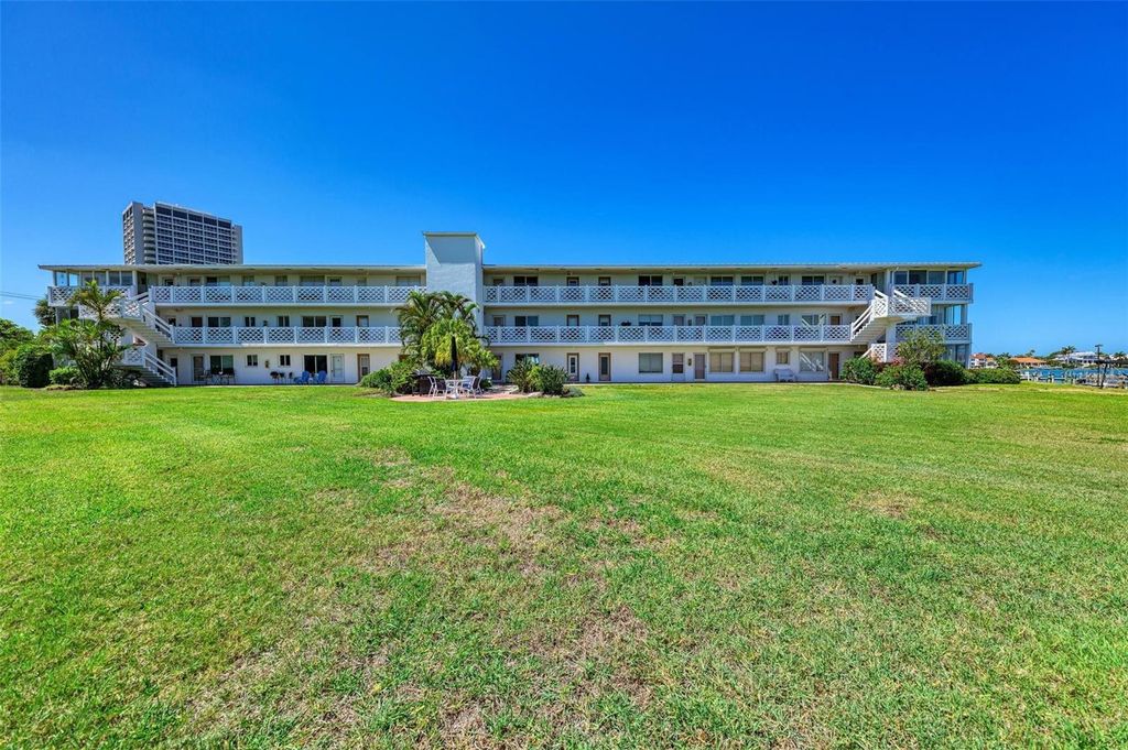 Photo of 767 John Ringling Boulevard #25, Sarasota, FL 34236 (MLS # A4655140)