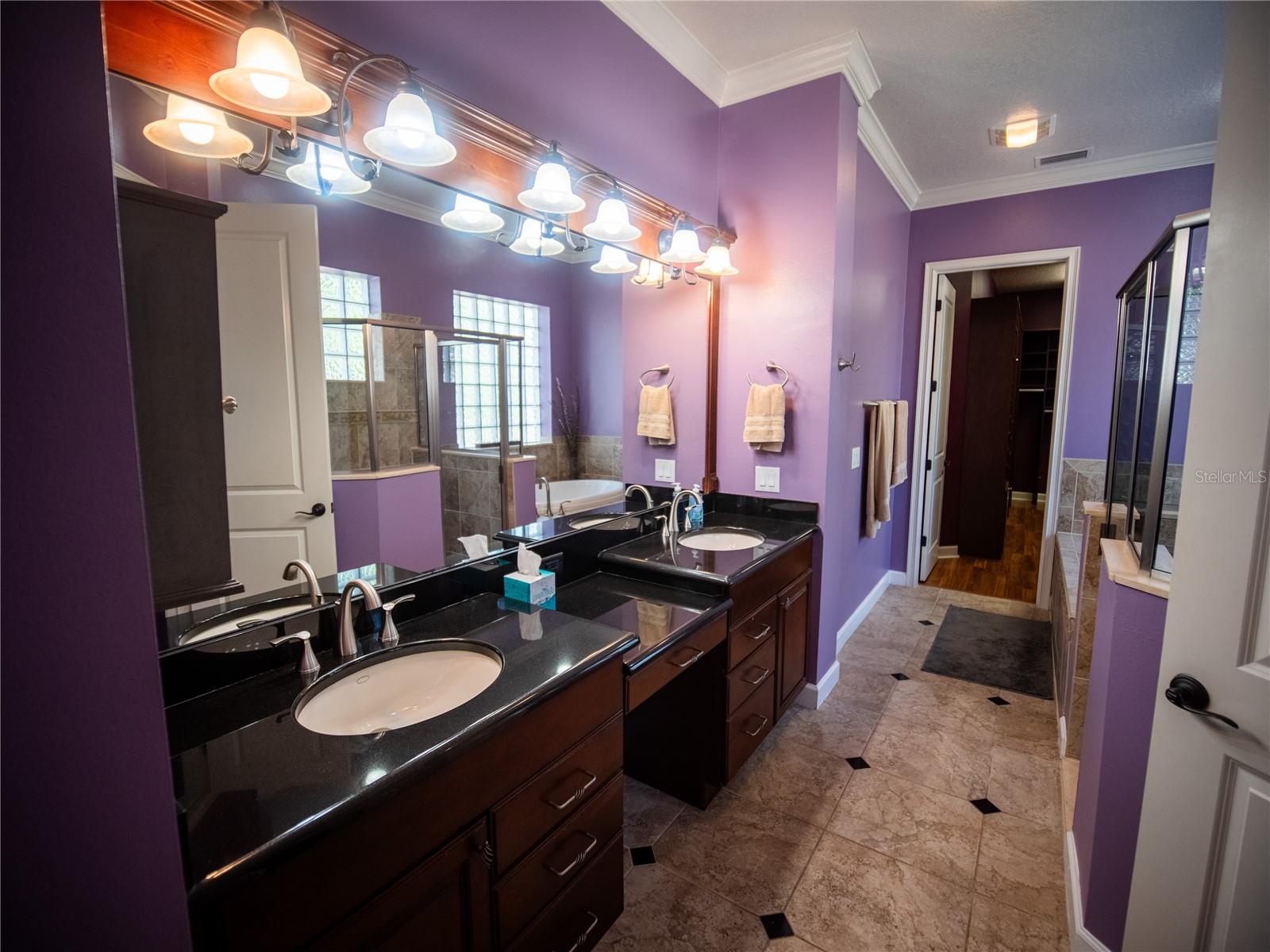 TAVARES ETOWAH PH 01 PB 45-49 LOT 39 ORB PG 1986 - Residential