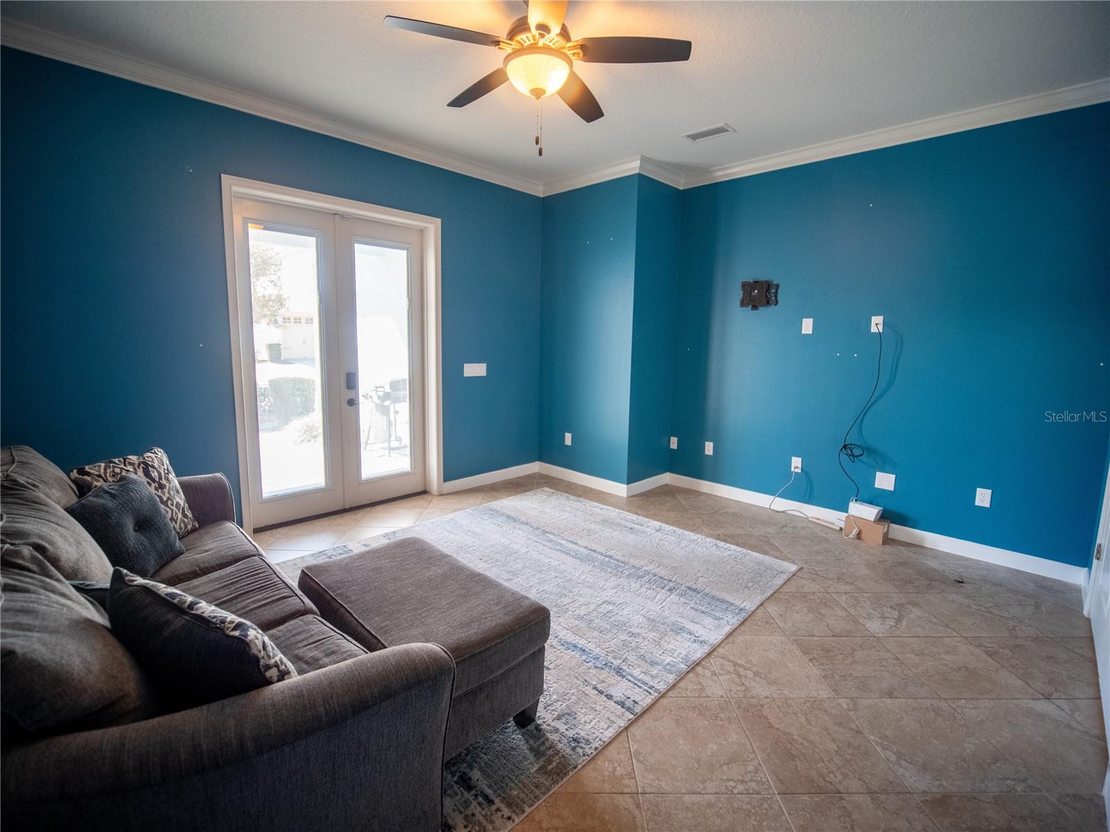 TAVARES ETOWAH PH 01 PB 45-49 LOT 39 ORB PG 1986 - Residential