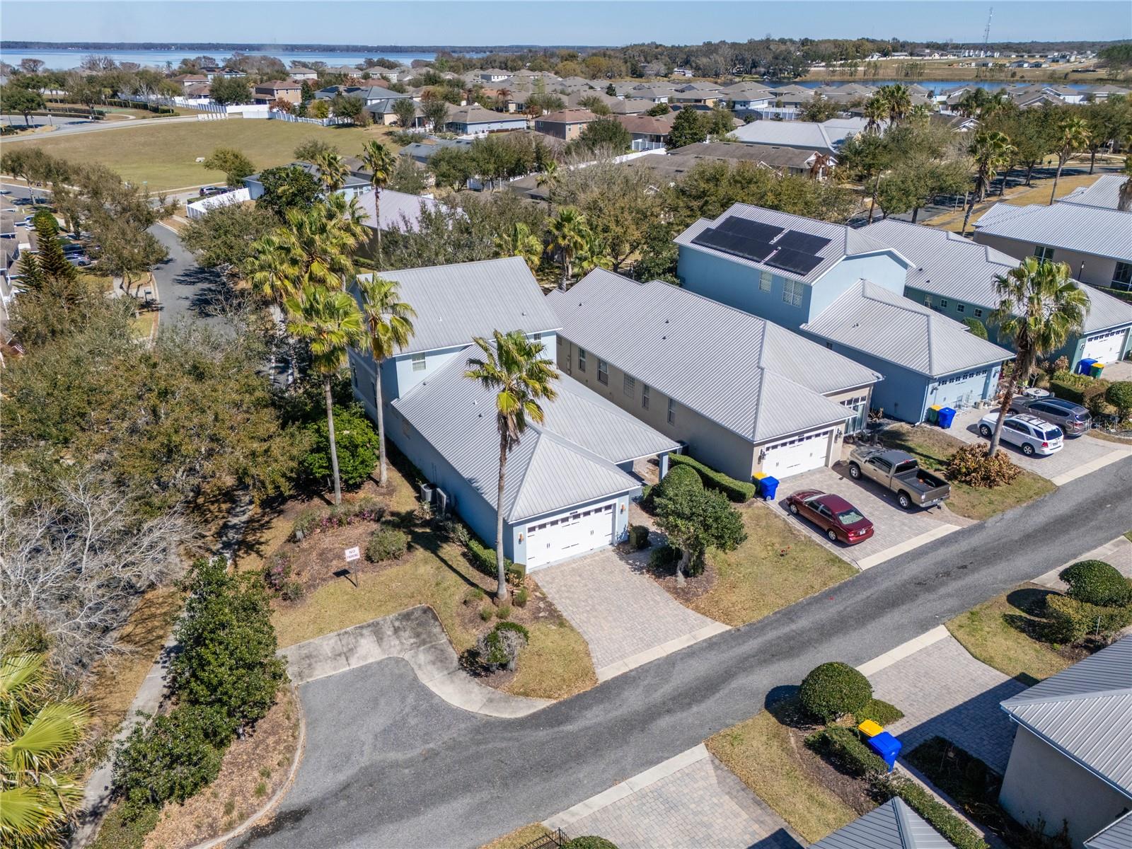 TAVARES ETOWAH PH 01 PB 45-49 LOT 39 ORB PG 1986 - Residential